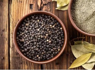 What benefits can we get from black pepper extract?