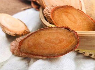 Which is more effective, Tongkat Ali extract or Tongkat Ali soaked in water?